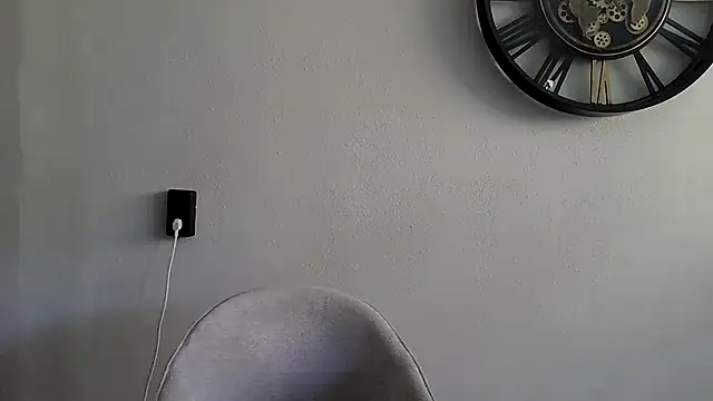 avajade online show from 06-26-26, 07:57