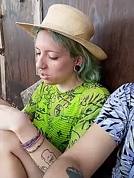 Rabit Snake online show from 01-24-25, 08:22