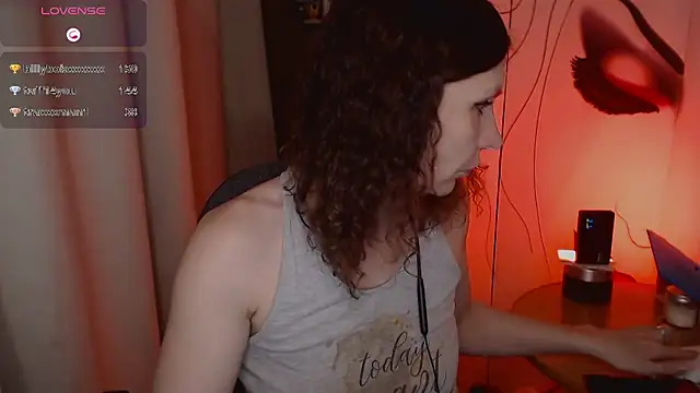 JohansonKatie online show from 02-14-25, 03:15