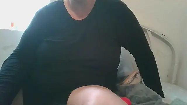 Snapshot of Oklahoma_Horny_Wife chatting on 09-28-25, 09:53 Oklahoma Horny Wife online show from 09-28-25, 09:53