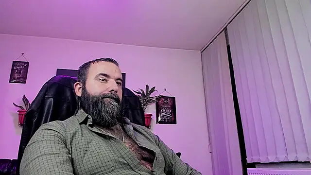 ChristophJules online show from 12-13-24, 04:11