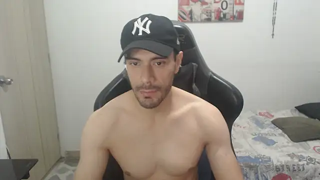 samuelgarcia  online show from 08-03-26, 05:17