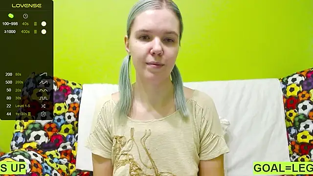 Ultra Meow online show from 02-05-25, 06:59