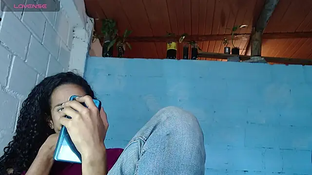 jasminne  online show from 10-04-25, 06:17