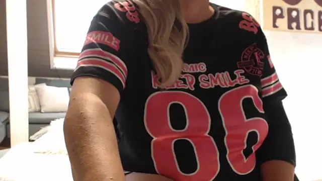 KimMitchelli online show from 11-02-25, 09:33