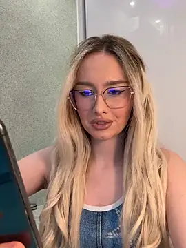 mollyxxx online show from 01-17-25, 02:29