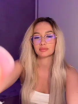 mollyxxx online show from 09-30-25, 01:54