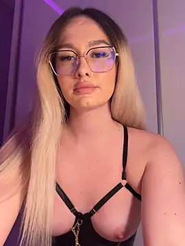 mollyxxx online show from 03-08-26, 03:32