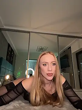 RockQueen A online show from 11-29-25, 04:26