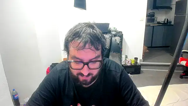 Snapshot of bears549a chatting on 11-08-25, 07:23 bears549a online show from 11-08-25, 07:23