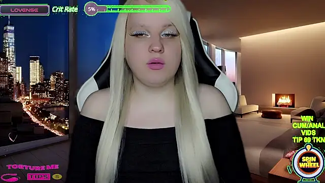 Snapshot of camsmiley chatting on 03-09-25, 10:41 camsmiley online show from 03-09-25, 10:41