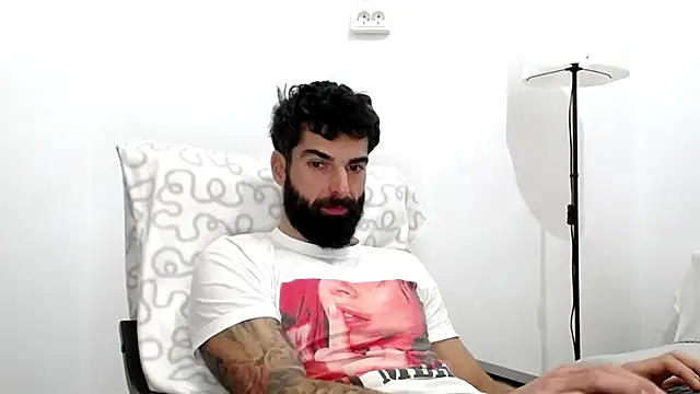 Verycutex online show from 12-17-25, 07:58