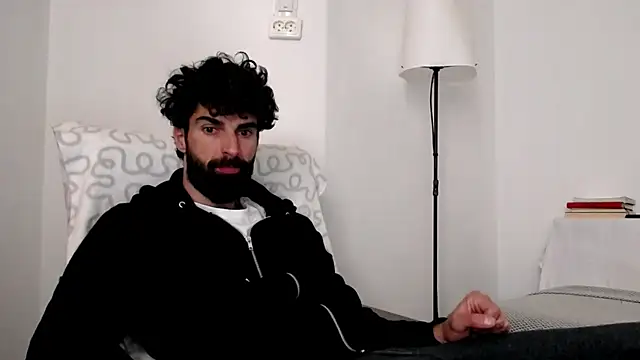 Verycutex online show from 04-11-26, 08:51