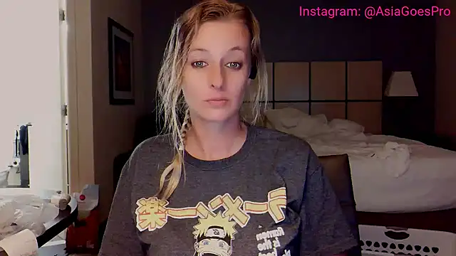 Snapshot of AsiaGoesPro chatting on 09-21-25, 03:30 AsiaGoesPro online show from 09-21-25, 03:30