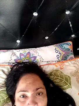 NIKOLE1301 online show from 01-06-25, 09:00