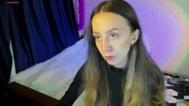 CurlySteph online show from 12-12-24, 05:48