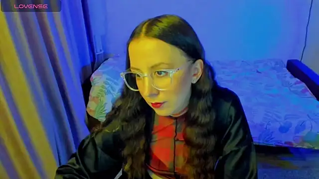 CurlySteph online show from 06-01-26, 05:25