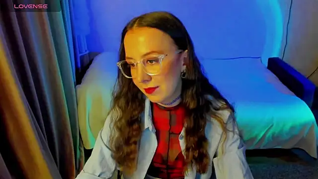 CurlySteph online show from 06-07-26, 07:28