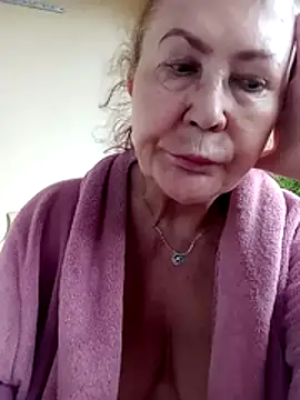 Hottie-Mom online show from 07-23-26, 07:23