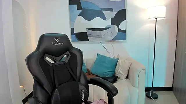 SaraParker  online show from 02-23-26, 09:56