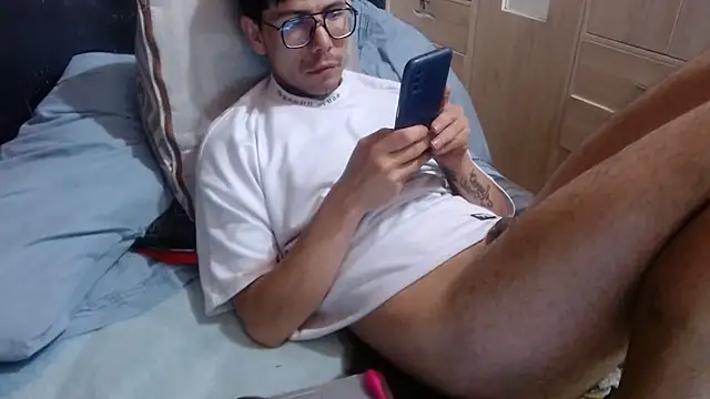 dannnyhot24 online show from 01-05-25, 08:11