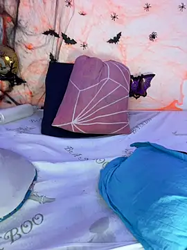 Violeta Goddess online show from 10-27-25, 08:51