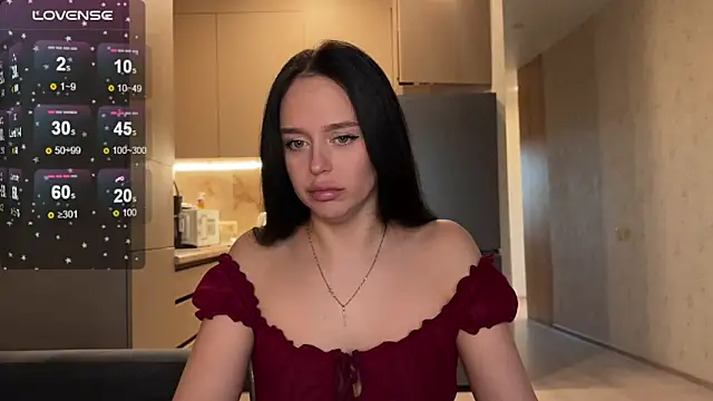 Megan Nilson online show from 04-21-26, 09:37