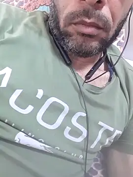 Snapshot of akramali40yo chatting on 12-02-25, 10:38 akramali40yo online show from 12-02-25, 10:38