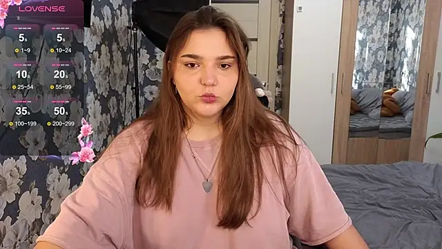  momiji  online show from 02-04-26, 11:38