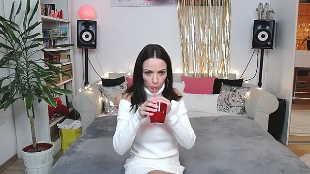 JaneDejaySC online show from 11-22-25, 04:17