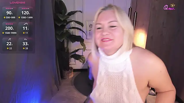 YolandaKiss online show from 03-06-26, 04:09