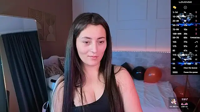 KylieMellow online show from 10-30-25, 01:34