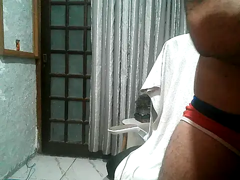 Snapshot of BarucRj chatting on 06-16-26, 04:48 BarucRj online show from 06-16-26, 04:48