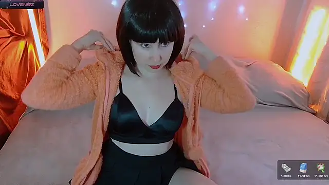 Snapshot of bekyboop chatting on 02-17-25, 10:18 bekyboop online show from 02-17-25, 10:18