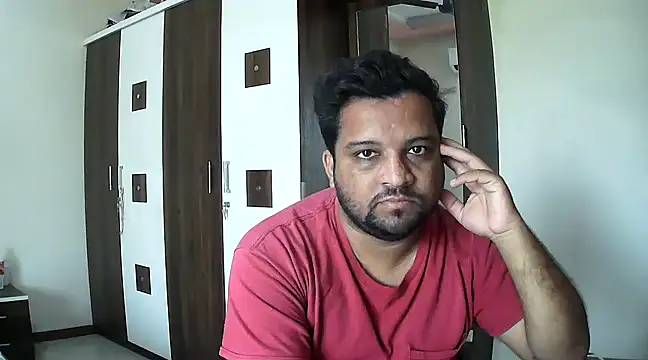 Snapshot of dhruv_love chatting on 12-02-24, 04:42 dhruv love online show from 12-02-24, 04:42