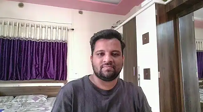 Snapshot of dhruv_love chatting on 02-06-25, 11:21 dhruv love online show from 02-06-25, 11:21