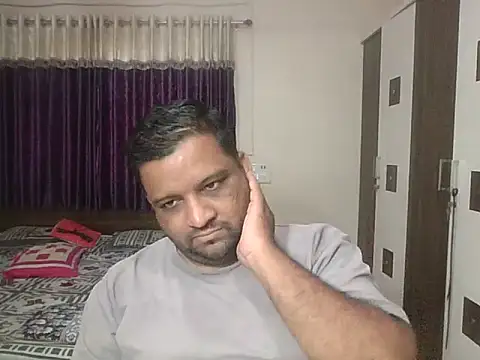 dhruv love online show from 04-17-26, 11:57