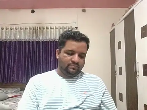 dhruv love online show from 07-10-26, 01:25