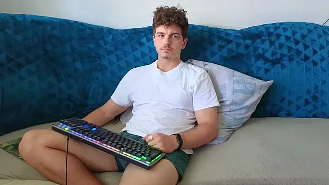 Remy Miles online show from 09-11-25, 07:08