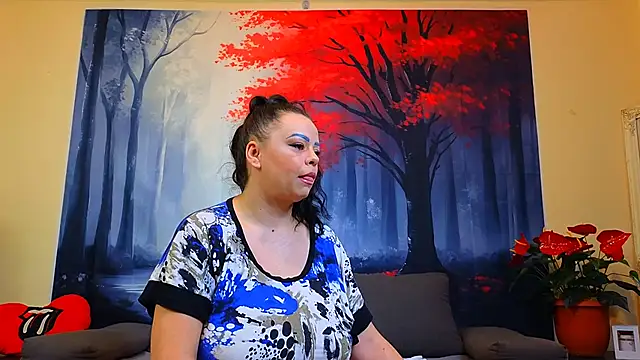 Snapshot of ElizabethEven chatting on 02-21-25, 05:13 ElizabethEven online show from 02-21-25, 05:13