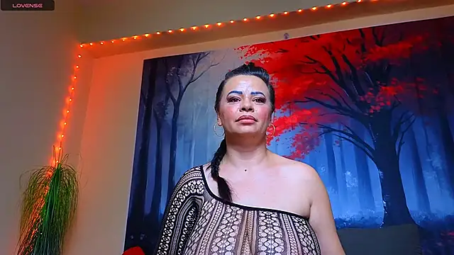 Snapshot of ElizabethEven chatting on 03-20-25, 04:51 ElizabethEven online show from 03-20-25, 04:51