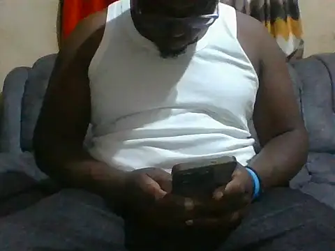 Snapshot of honeyswit chatting on 06-09-26, 09:59 honeyswit online show from 06-09-26, 09:59