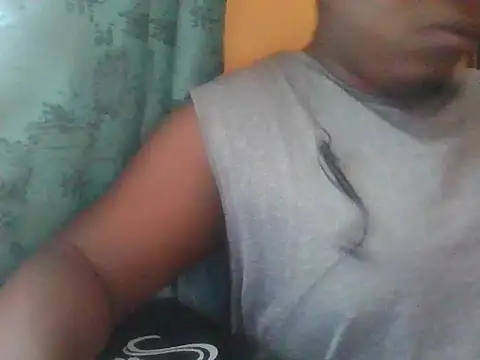 Snapshot of honeyswit chatting on 07-14-26, 10:32 honeyswit online show from 07-14-26, 10:32