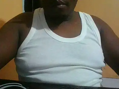 Snapshot of honeyswit chatting on 07-19-26, 08:56 honeyswit online show from 07-19-26, 08:56