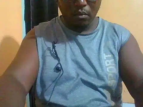 Snapshot of honeyswit chatting on 07-20-26, 09:06 honeyswit online show from 07-20-26, 09:06