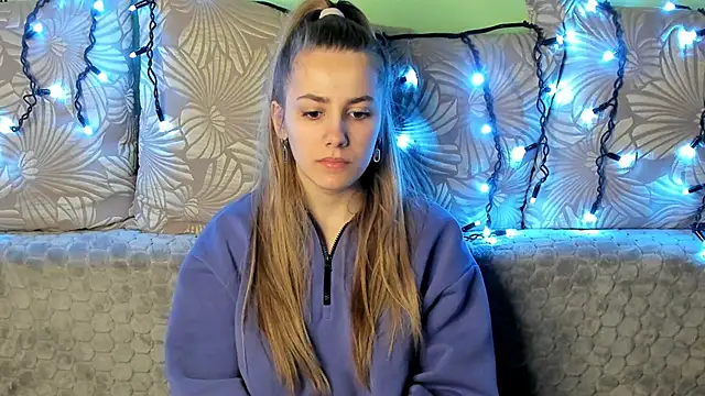 MaggieCake online show from 01-11-25, 06:56