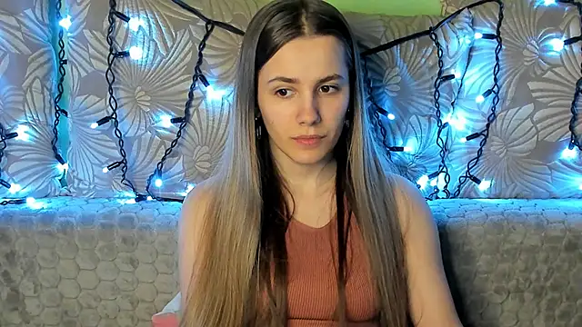 MaggieCake online show from 02-14-25, 01:34