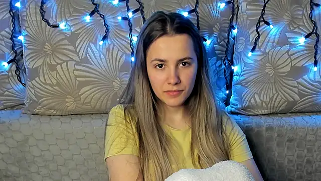 MaggieCake online show from 02-15-26, 07:51