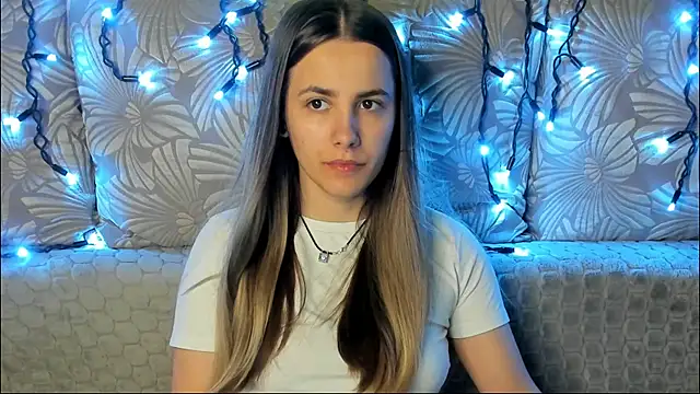 MaggieCake online show from 05-14-26, 12:39