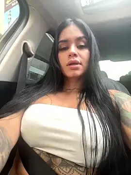 LaraHenao online show from 01-19-26, 12:20